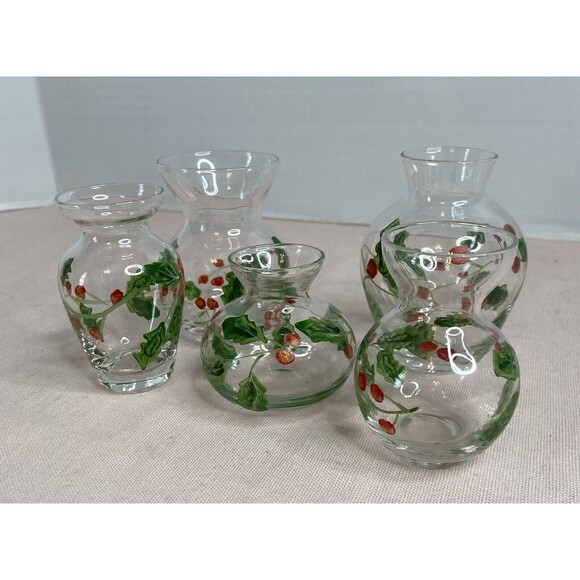HAND PAINTED GLASS , CLEAR MINI VASES. 5 ITEMS IN THE SET.  VINES & BERRIES. - Picture 8 of 10